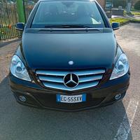 Mercedes unico proprietario perfettcon.soli 14Mila