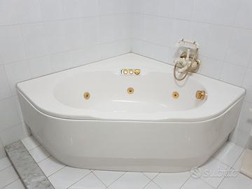 Vasca Idromassaggio