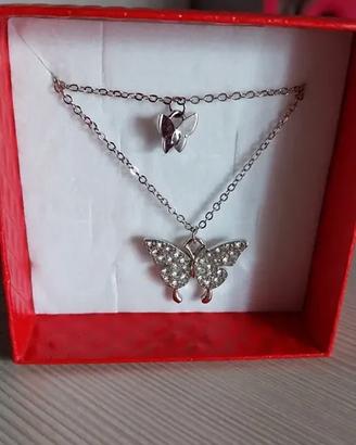 Collana con farfalla