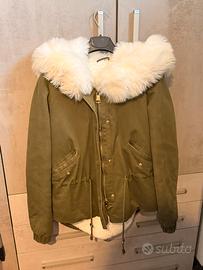 Parka verde militare con cappuccio