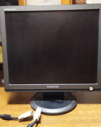 Display Samsung 19" LCD 4:3 [N.D., CEDUTO]