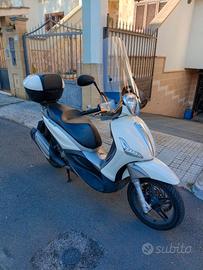 Piaggio Beverly 350