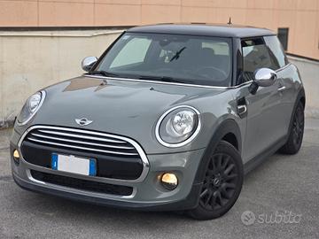Mini 1.5 Cooper D Business XL