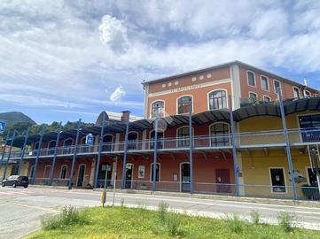 MULTILOCALE A PEROSA ARGENTINA