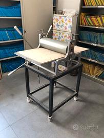 Torchio calcografico per incisione