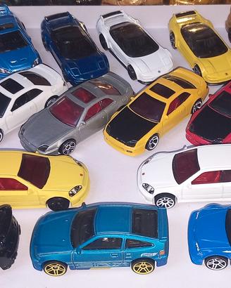 14 Hotwheels 1/64 set Honda non giocati