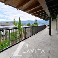 Nuovo Attico con ampia terrazza Termeno