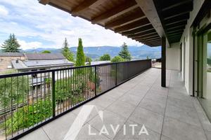 Nuovo Attico con ampia terrazza Termeno