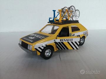 Modello auto renault 14 tl tour de france burago
