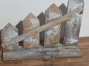 Piccola staccionata decorativa