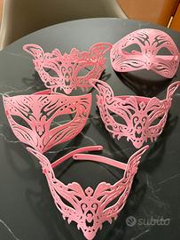 Maschera di carnevale rosa
