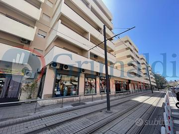 Negozio Messina [0681-33VCG]