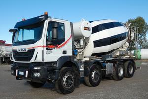 IVECO TRAKKER 500