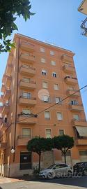 2 LOCALI A DIANO MARINA