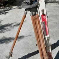 TREPPIEDI IN LEGNO