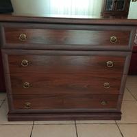 Comò 4 cassetti