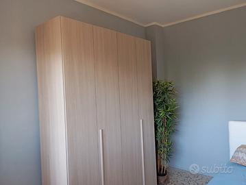 Armadio 4 ante moderno effetto rovere – ottime con