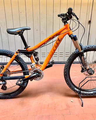Mtb kona stinky 24