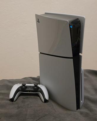 PlayStation 5 Slim versione con disco 1TB