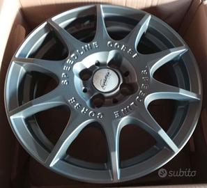 Cerchi Speedline Corse 16" con gomme invernali