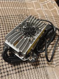 Caricabatterie Supersoco 72v 45ah 