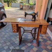 Macchina da cucire Singer anni '20