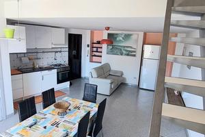 Capomulini a 2 minuti da Aci Trezza