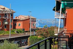 4 LOCALI A SESTRI LEVANTE
