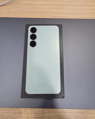 samsung S25 128