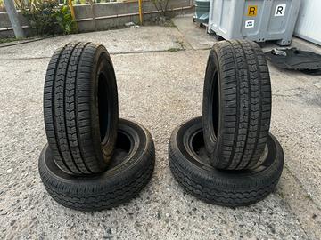 Gomme 215/70 r 15