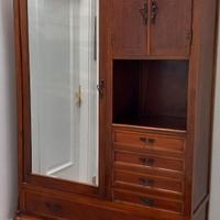 armadio d'epoca noce