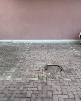 Posto auto  zona centrale  in  S.Lazzaro di Savena