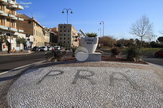 NEGOZIO A GENOVA