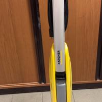 Lavasciuga pavimenti  Karcher