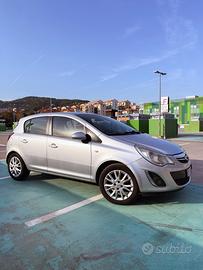 Opel corsa D sport neopatentati full optional
