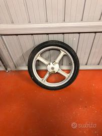 Ruota anteriore per piaggio SI.