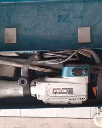 Makita HM1304 martello demolitore con 2 punte