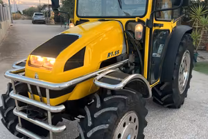 TRATTORE LAMBORGHINI R1-55 FRUTTETO 4 X 4 TURBO 40
