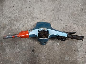 Manubrio Vespa Special 50 No Rotture