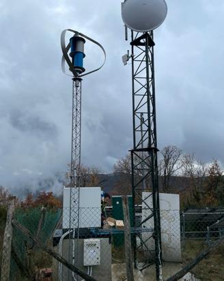Turbina Eolico verticale ibrido 300-500W
