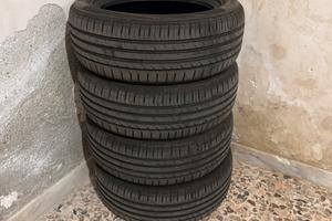 Pneumatici 205 55 R16 - 90%