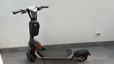 Monopattino Segway gt 2 p- pari al nuovo-