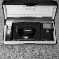 Olympus XA2 con flash A11
