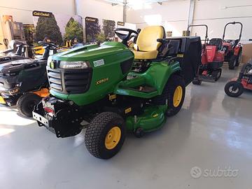 Trattorino tagliaerba usato John Deere X 950 R Die
