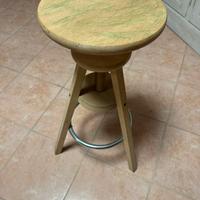 Sgabello legno regolabile in altezza