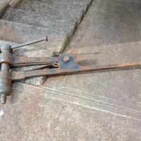 Morsa ferro gambo lungo