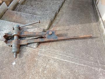 Morsa ferro gambo lungo