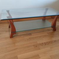 Tavolino in cristallo 