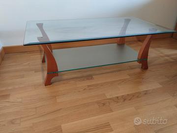 Tavolino in cristallo 