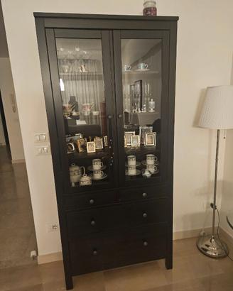 Vetrina Ikea Hemnes